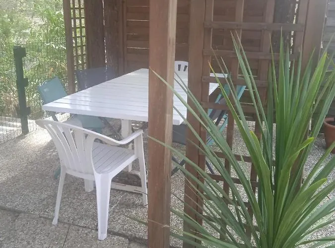 Maison Au Dessus Du De Vakantiehuis *